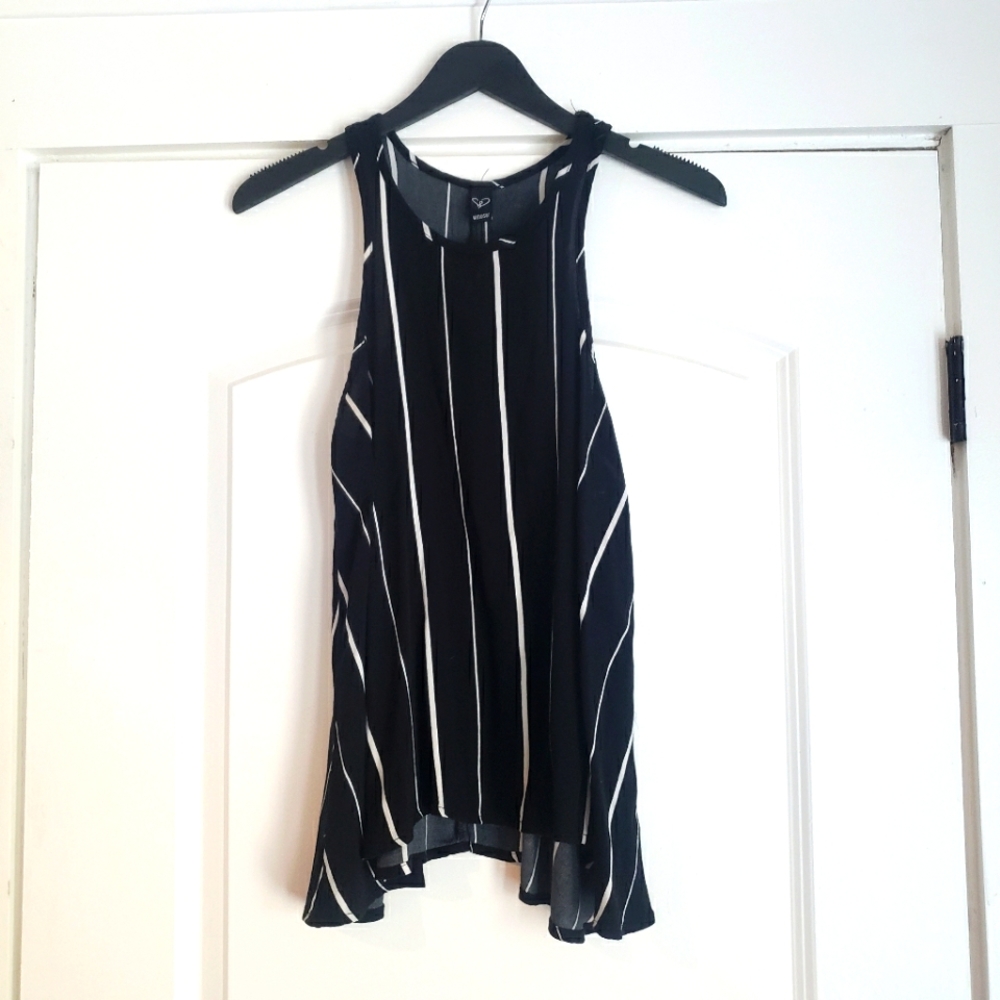 Windsor flowy tank size small